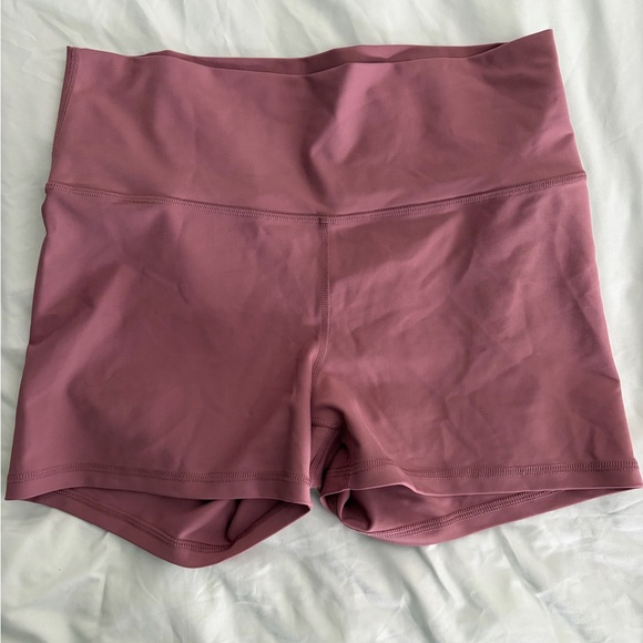 Old Navy Pants - Old Navy Highrise Activewear shorts